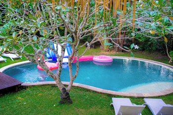 Nomadic Resort Bali,,3 star