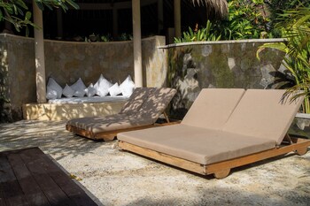 nomadic resort bali