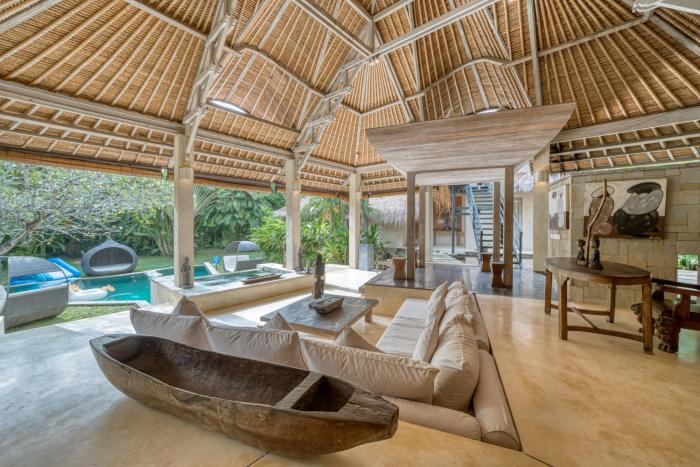 nomadic resort bali