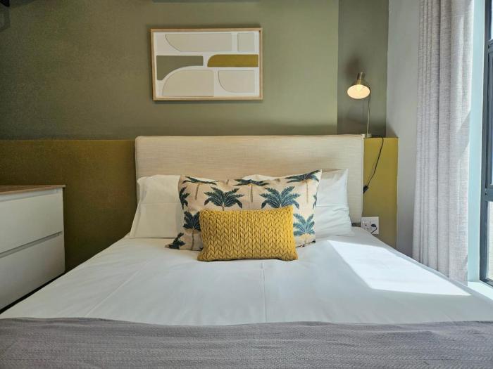 four on o fluent serviced apartments