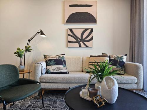 four on o fluent serviced apartments