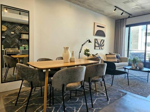 four on o fluent serviced apartments