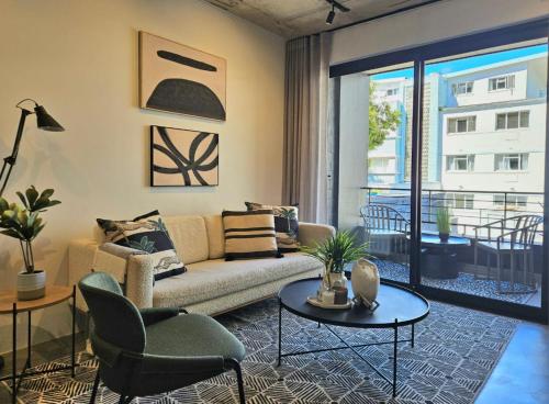 four on o fluent serviced apartments