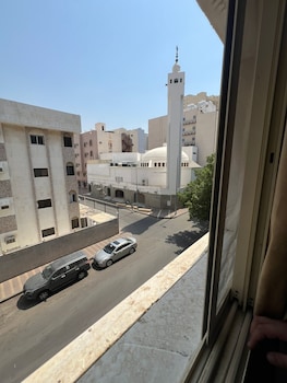 manarat al aziza 3