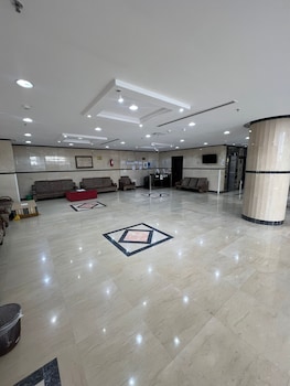 Manarat Al Aziza-3,,2 star
