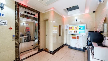 From H Rubens Hotel Mokpo Pyeonghwa Square,,2 star