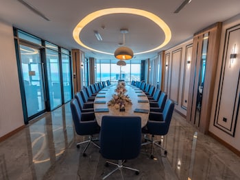 sea tower hotel