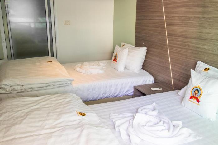 dwija hotel and suite