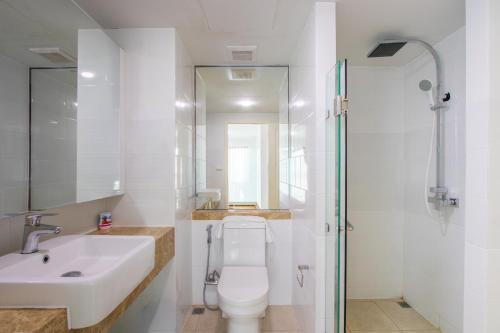 dwija hotel and suite