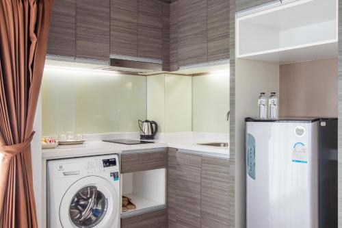 dwija hotel and suite