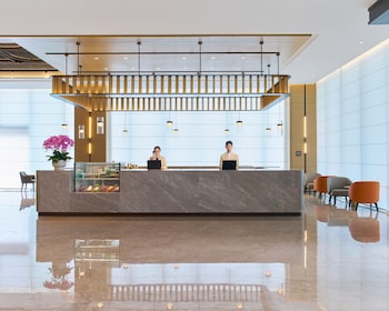 Hyatt Place Shenzhen Longgang,,4 star