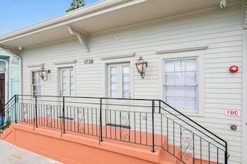 vibrant nola retreat jazz and culture