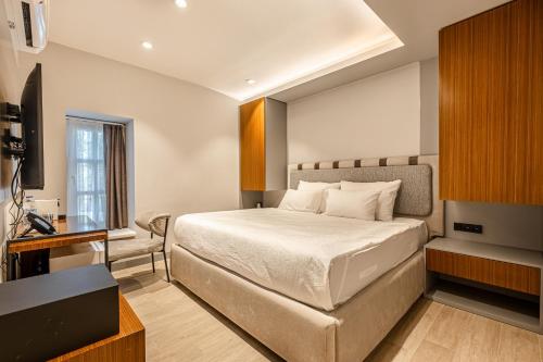 get royal suits spa