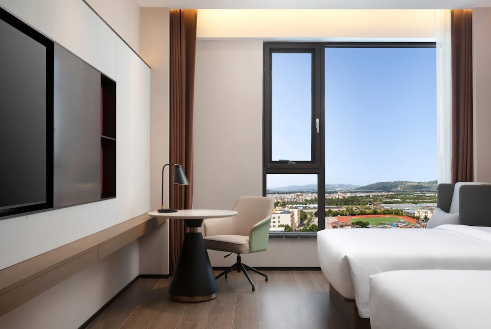 days hotel by wyndham kunming yiliang