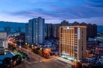 days hotel by wyndham kunming yiliang