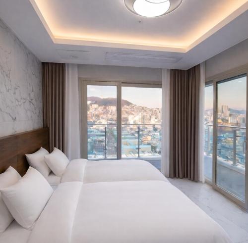 magnum nampo hotel