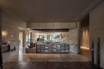 Lostvilla Hohhot Yellow River Canyon,,4 star
