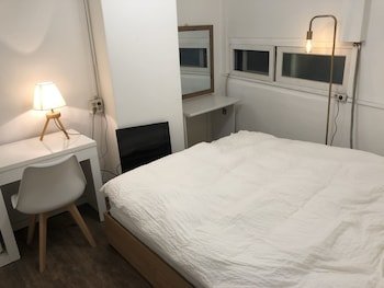 hostel metro