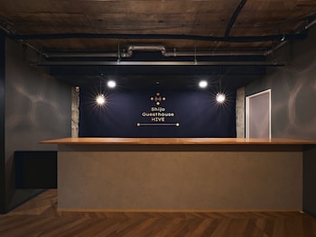 Shijo Guesthouse Hive - Hostel,,2 star