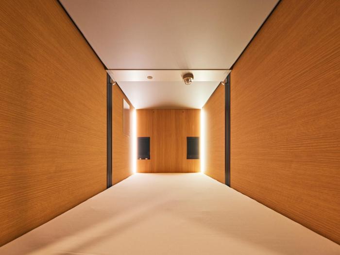 shijo guesthouse hive hostel