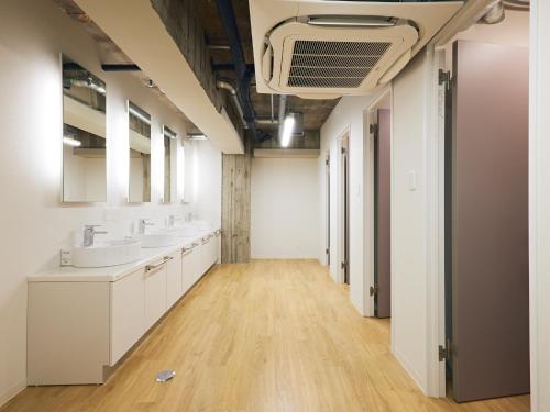 shijo guesthouse hive hostel