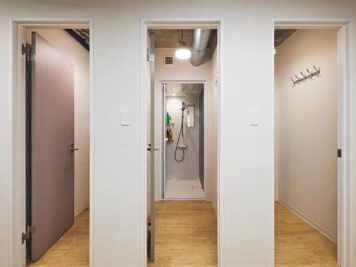 shijo guesthouse hive hostel