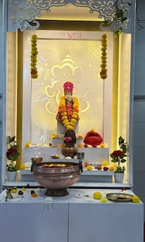 hotel raj laxmi