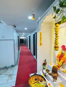 hotel raj laxmi