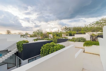 2br peaceful pool villa v275
