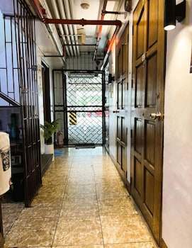 circuit suites