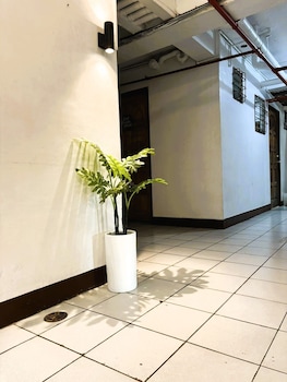 circuit suites