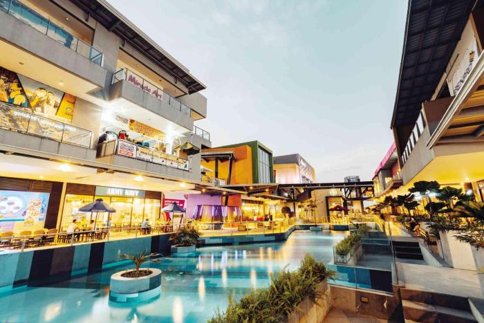 circuit suites