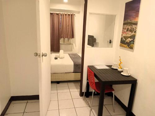 circuit suites