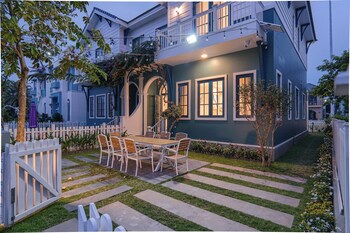 luxury 4 bedroom casa santori