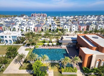 Luxury 4 Bedroom Casa Santori,,3 star