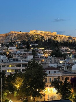 iliotropio athens thisio