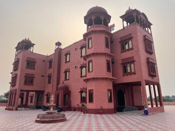harigarh resort