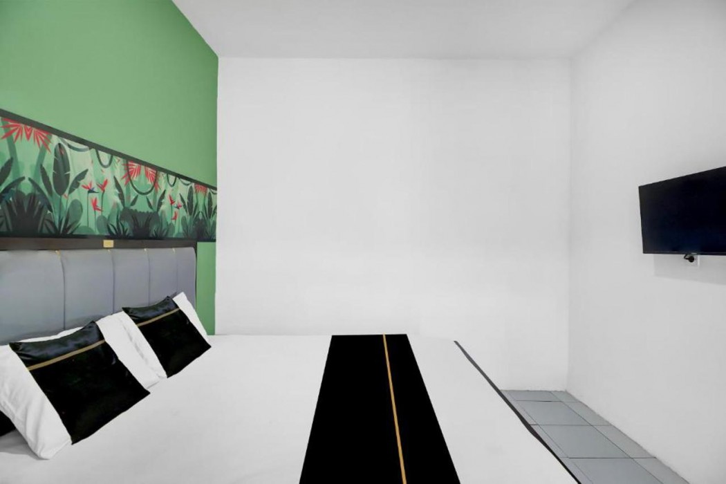 hotel o near trans studio theme park formerly sunset cozy