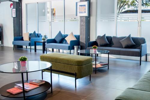 iu hotel don mueang airport