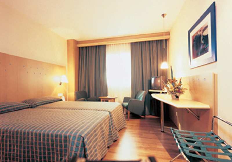 city express santander parayas