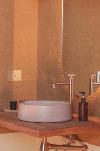 hotel ambil