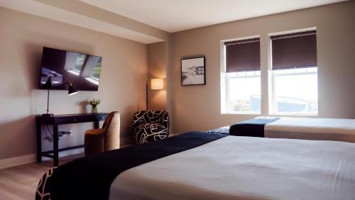 the markham hotel