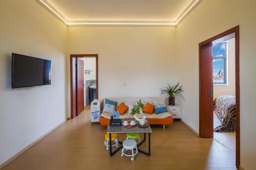 shangri la chenxia courtyard homestay