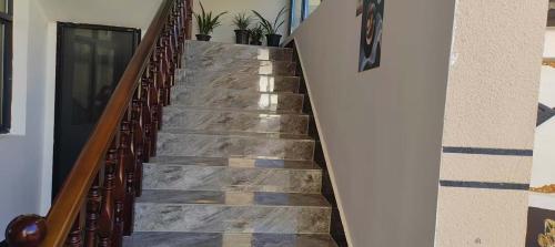 shangri la chenxia courtyard homestay