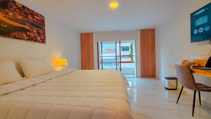 riviera hotel boutique