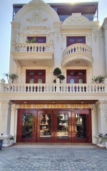 hoa lu