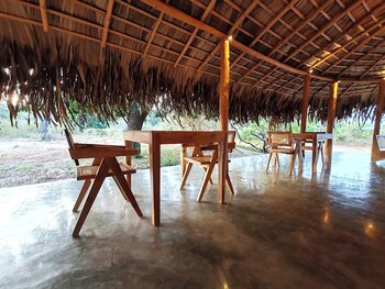 yaalu yaala safari camp