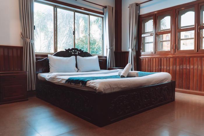 mony soksan residence