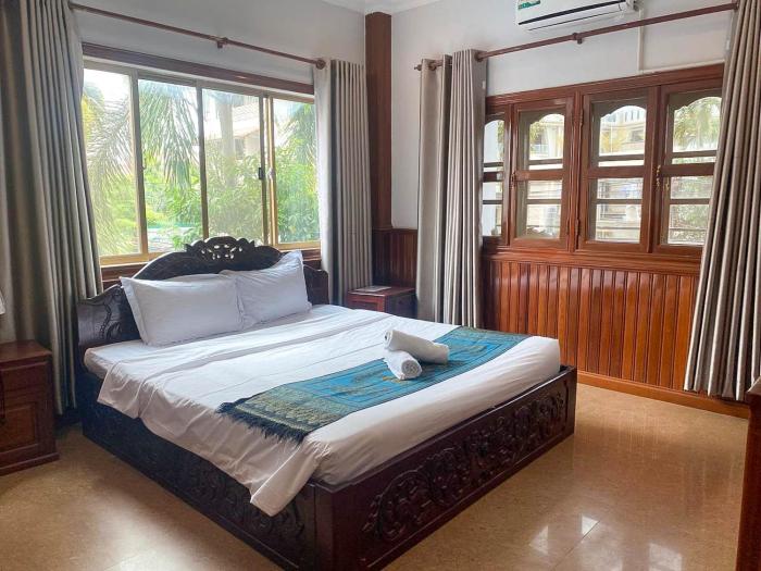 mony soksan residence