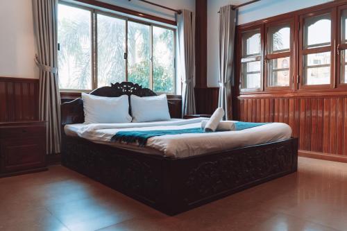 mony soksan residence